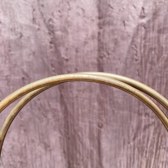 28-(VA) Vintage Accessory. Handcrafted. Brass Handle. Crochet. Handbag. - Picture 4 of 7